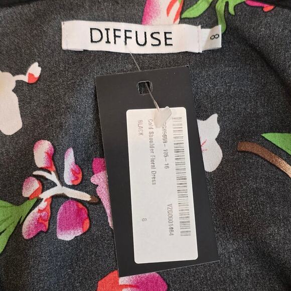 Womens Fliral Black long sleeeve Cold Shoulder Dress Sz 8 - Picture 6 of 8